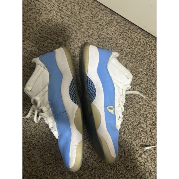 Jordan 11 Unc Low Size 10 Mens - Picture 5 of 5